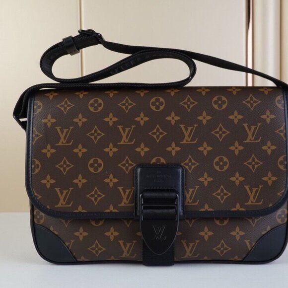 Louis Vuitton Archy Messenger MM Shoulder Crossbody Bag - Picture 1 of 9